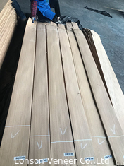 Mdf अमेरिकन व्हाइट ओक विनियर पैनल मोटा 0.42mm