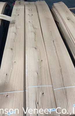 यूरोप ओक लकड़ी का फनीर पैनल गांठदार ग्रेड दरार 2 मिमी मोटी सस्ती कीमत