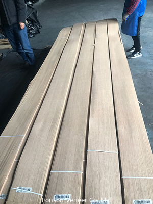 Mdf अमेरिकन व्हाइट ओक विनियर पैनल मोटा 0.42mm